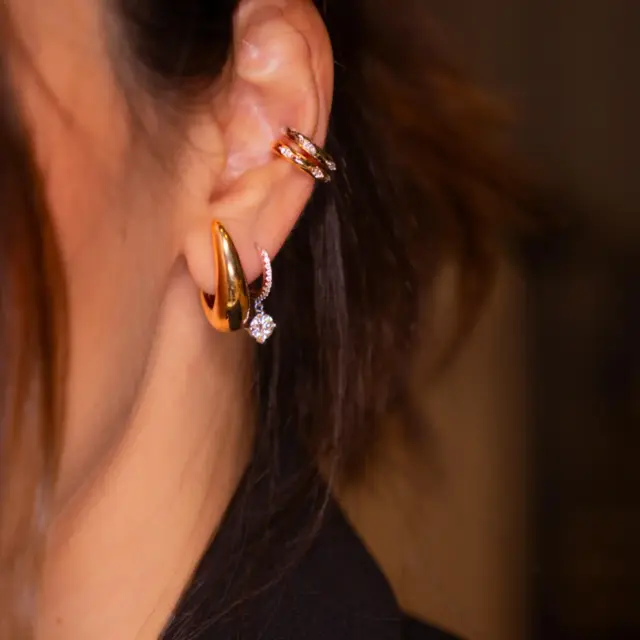 PIERCINGS